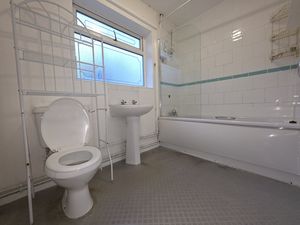 Photo 1- click for photo gallery